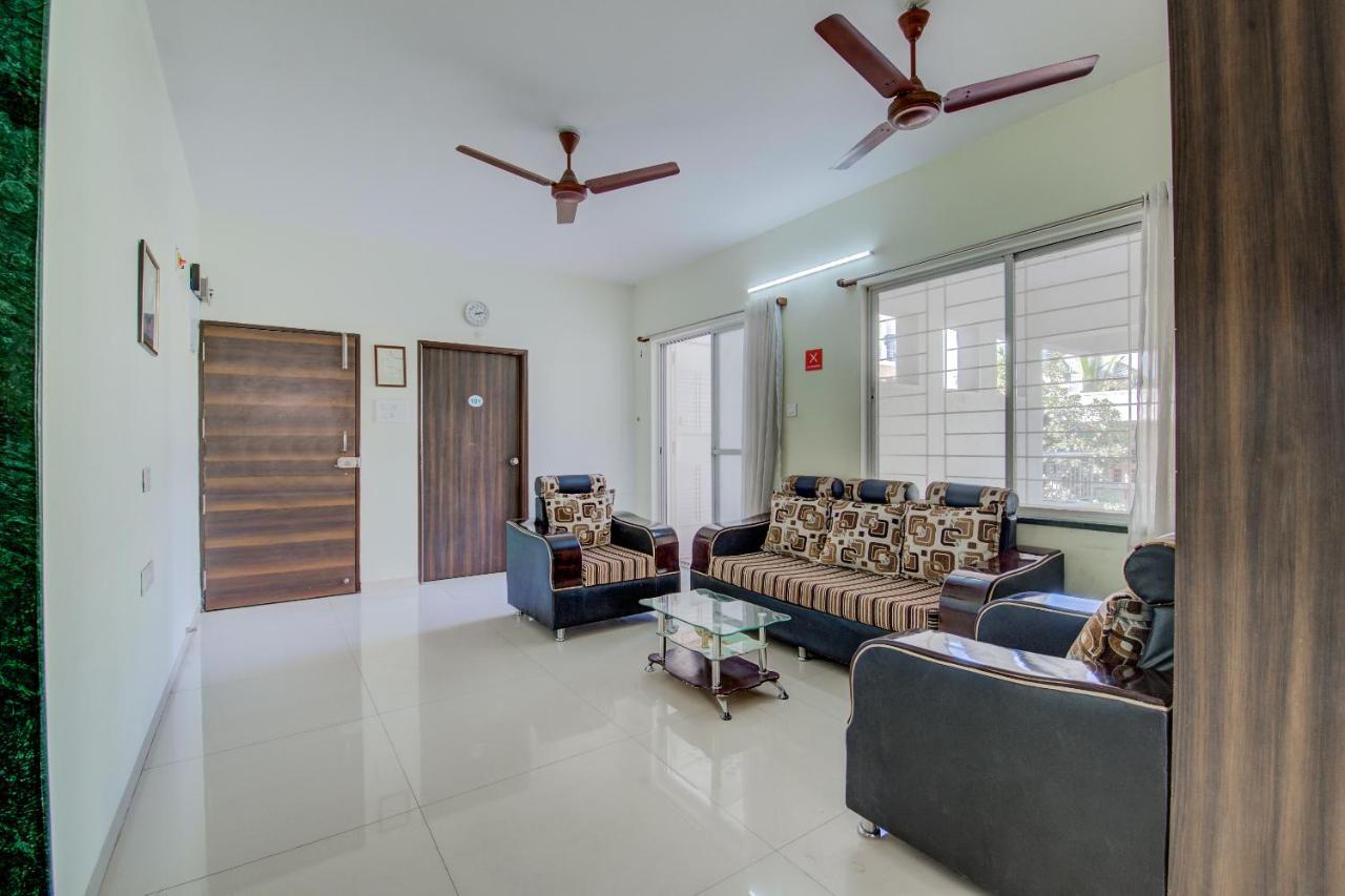Hotel E Serai Pune Exterior photo