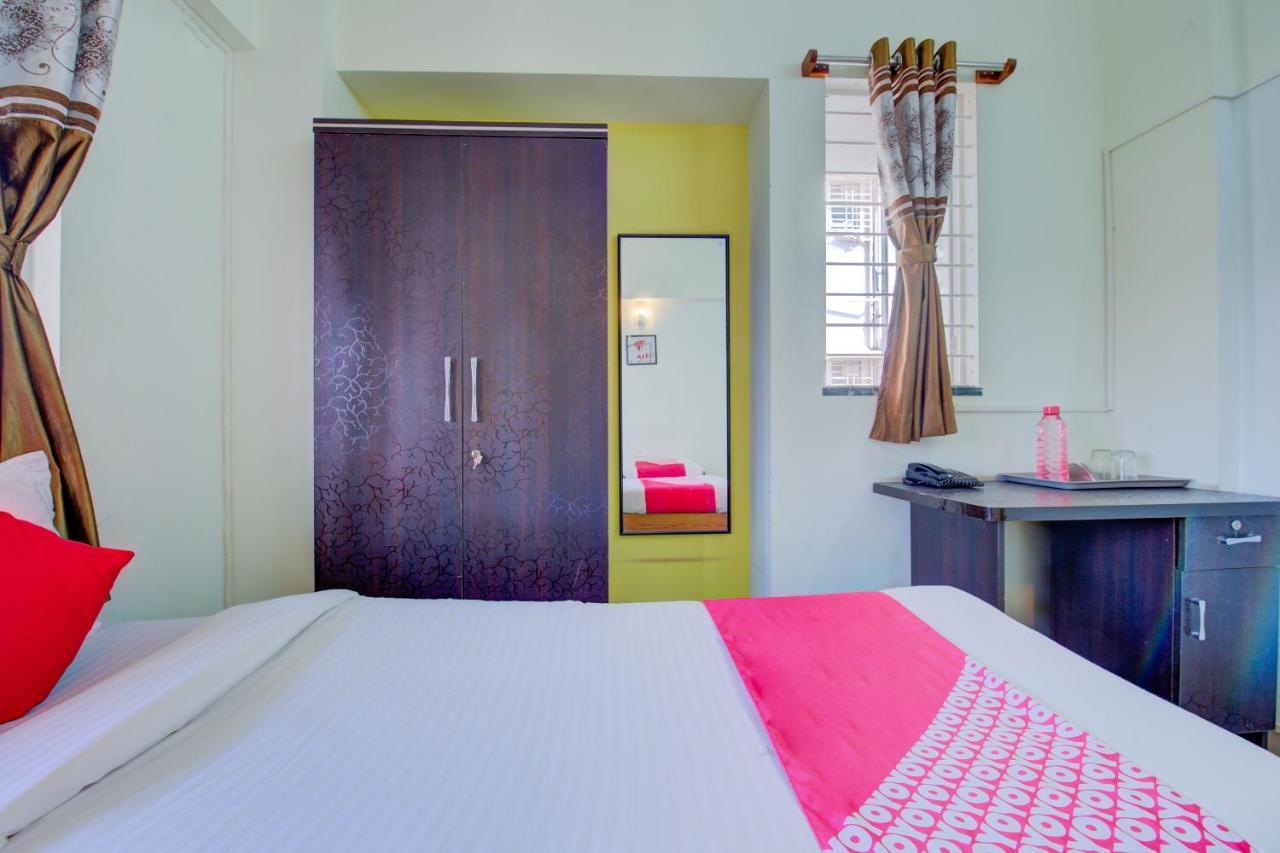 Hotel E Serai Pune Exterior photo