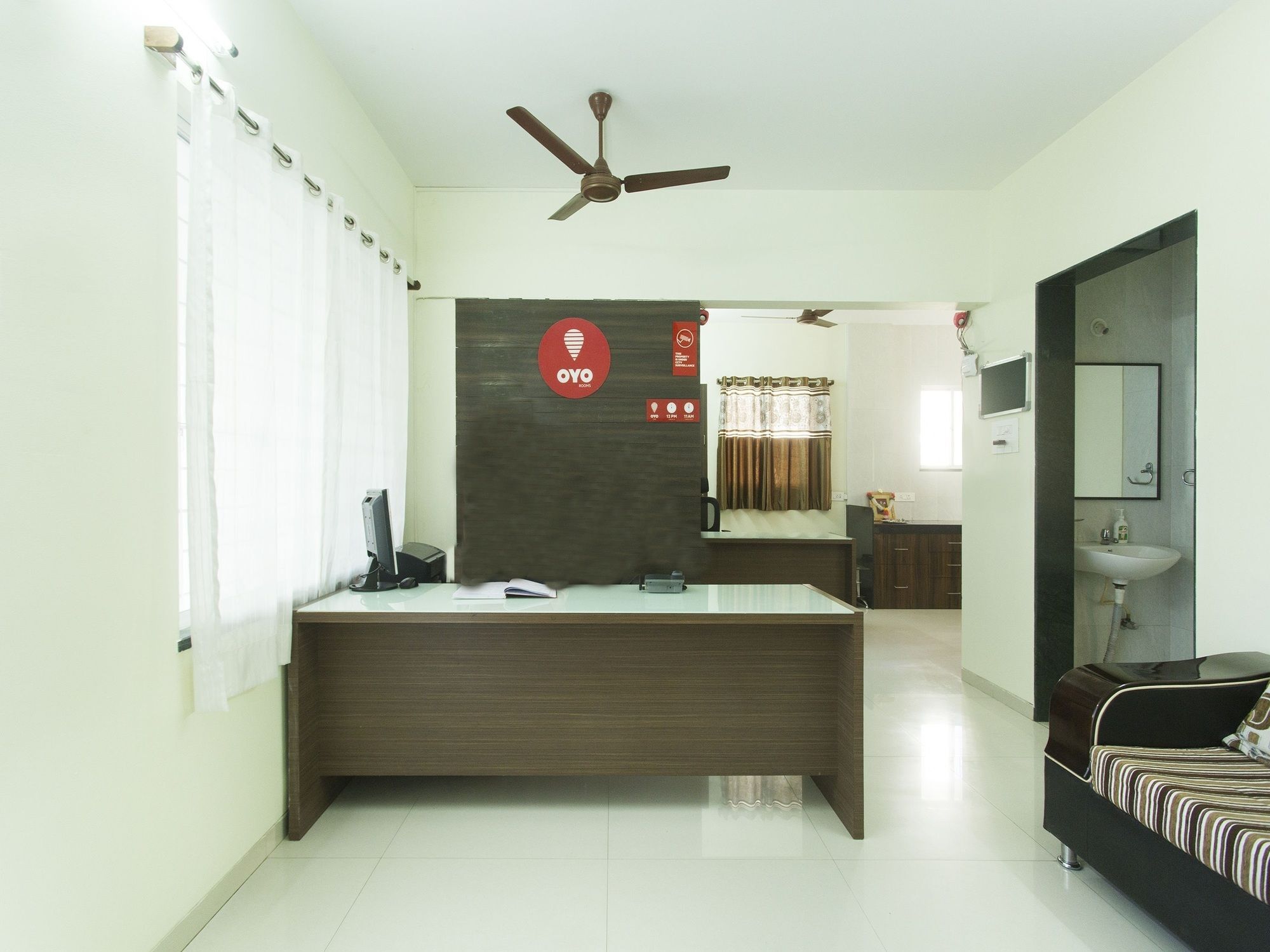 Hotel E Serai Pune Exterior photo